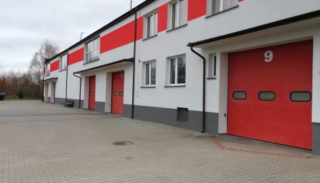 Ciechanowska komenda jak nowa, zakończył się remont elewacji budynku KPPSP