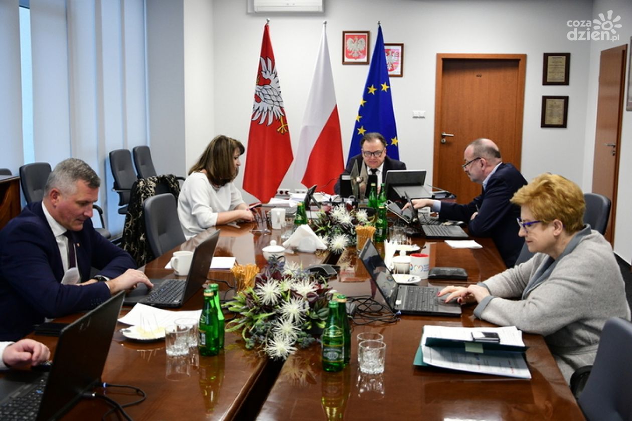 Polexit? Radni mówią stanowcze 