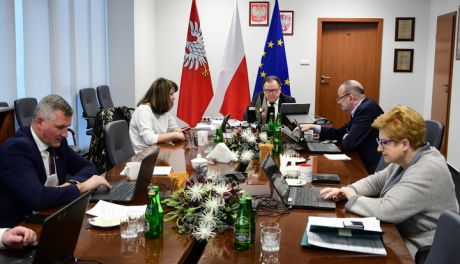 Radni województwa przeciwni wyjściu Polski z Unii Europejskiej