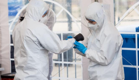 Mazowsze bije na alarm! Brakuje respiratorów i łóżek covidowych