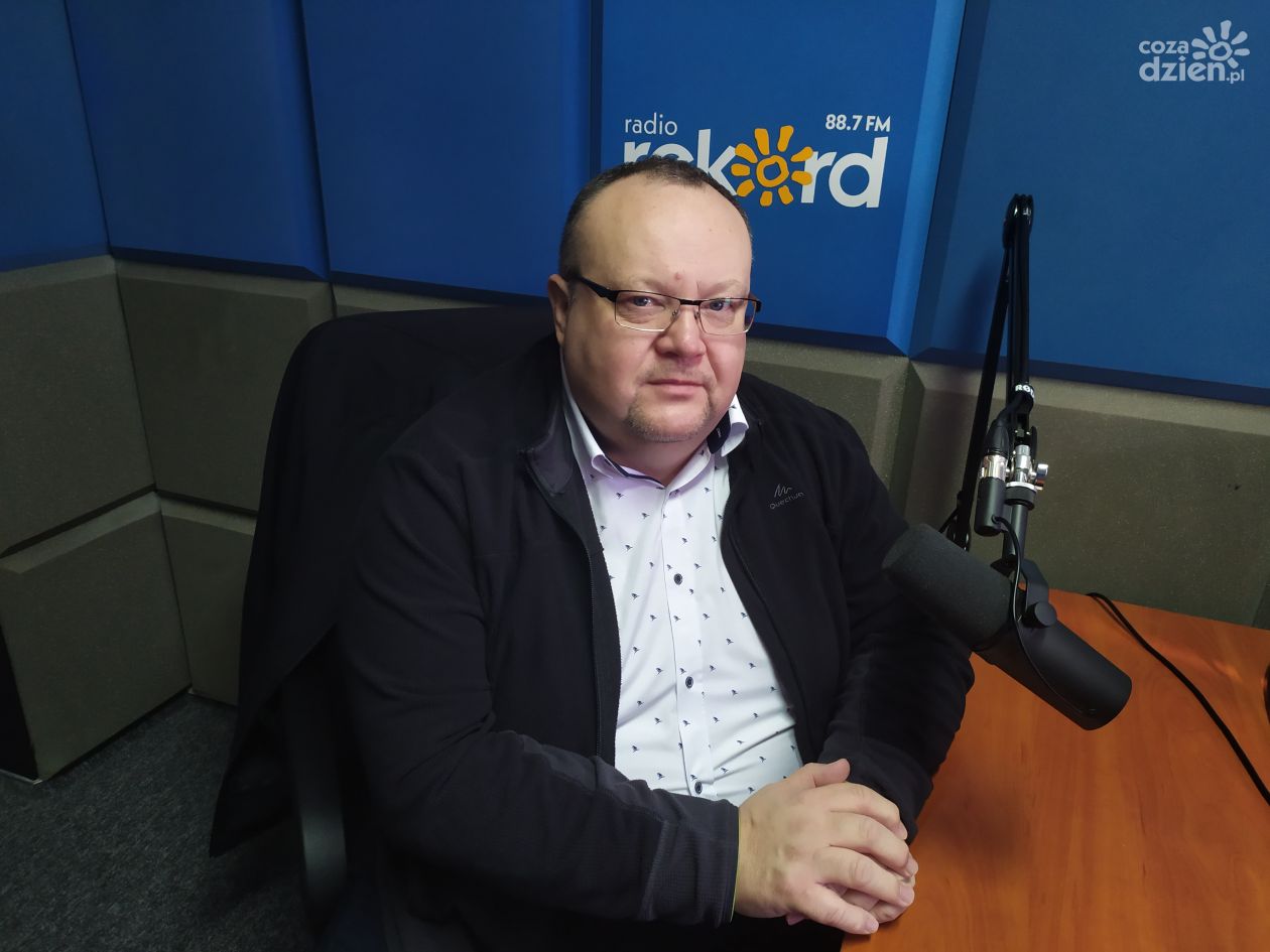 Godlewski: Uratuje nas dystans, maseczki i szczepienia