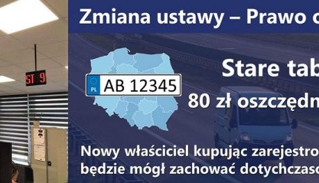 Pozostawianie istniejących tablic przy rejestracji cieszy się popularnością w Ciechanowie