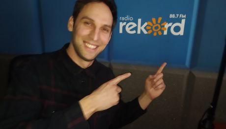Radosław Kieda i hopa do Hopa Parku! Zobacz jeszcze nie otwarty a już słynny park trampolin