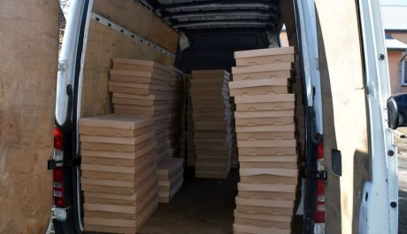 Kontrabanda w kartonach. Policja przejęła setki nielegalnych papierosów
