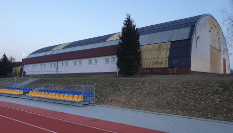 Hala sportowa SP 7 do remontu, zagrają tam pierwszoligowcy