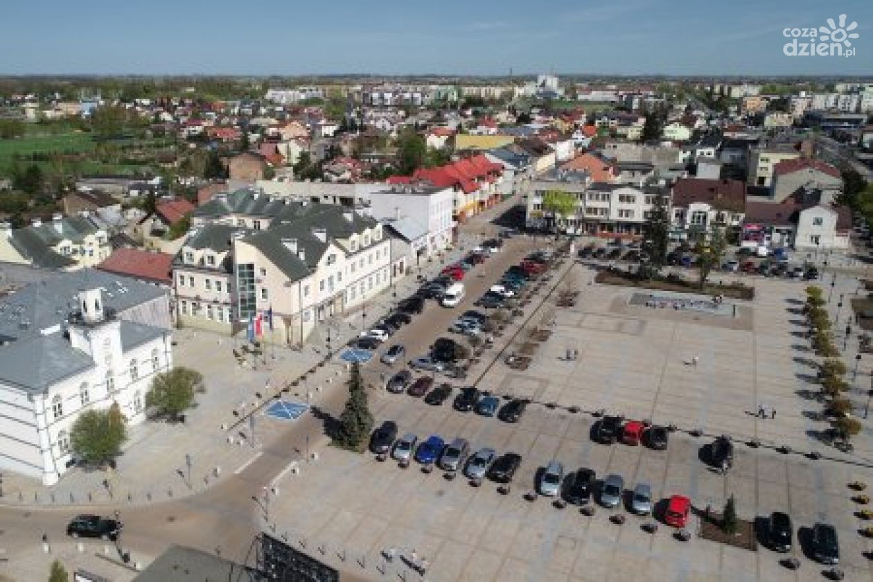 WOW! Betonowe płyty znikną z placu Jana Pawła II ?