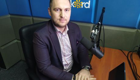 Konrad Wojnarowski: Lotnisko w Modlinie to źdźbło w oku rządzących