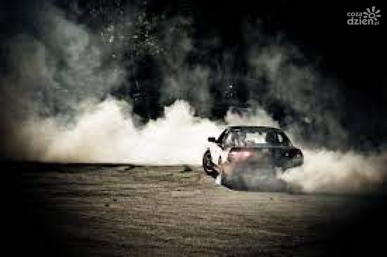Driftem po mandat karny