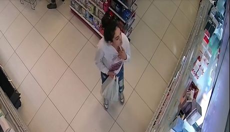 Upatrzyły sobie drogerię. Jedna z dwóch złodziejek kradła tam nie jeden raz