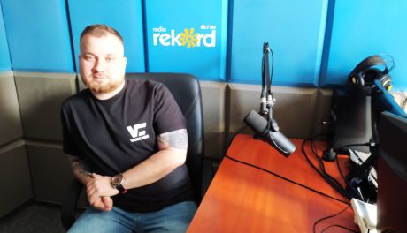 Przemysław Dąbrowski - w Ciechanowie inni padali a oni się otwierali