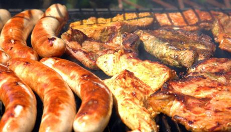 Ciechanowski Sanepid o żywności latem. Koniecznie przeczytaj!