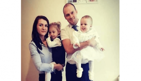 Adam, który zginął w wypadku pod Ciechanowem zostawił żonę i trójkę dzieci bez  źródła utrzymania. Zorganizowano zbiórkę 