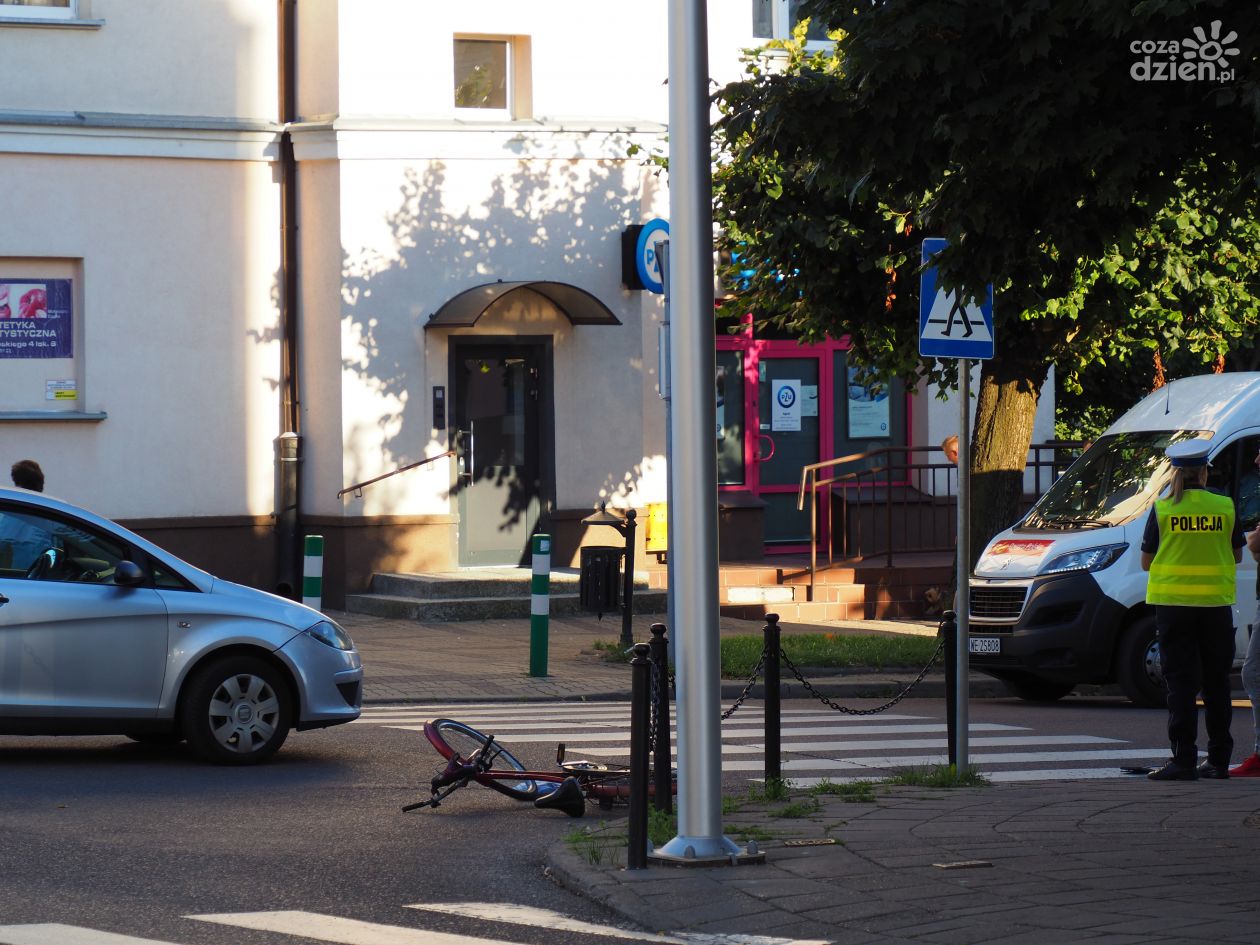 Oślepiło go słońce i nie zauważył rowerzysty 