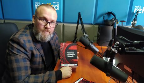 Piotr Jastrzębowski - napisał niezwykłą książkę z Ciechanowem w tle - "Czerwona Wścieklizna. Notatnik."
