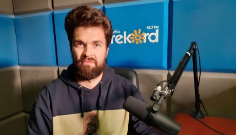 Szymon Ostromecki, animator kultury Ciechanowskiego Ośrodka Edukacji Kulturalnej "Studio" w Radiu Rekord