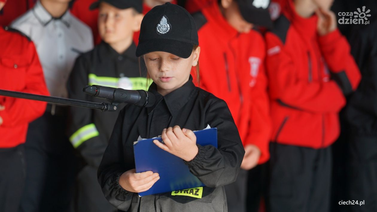 Promesy dla młodych strażaków z ciechanowskiego