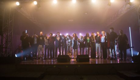 Po raz pierwszy w Ciechanowie, ale z sukcesem organizacyjnym i frekwencją na widowni. XII zaduszki muzyczne są już wspomnieniem, ale echo jeszcze gra