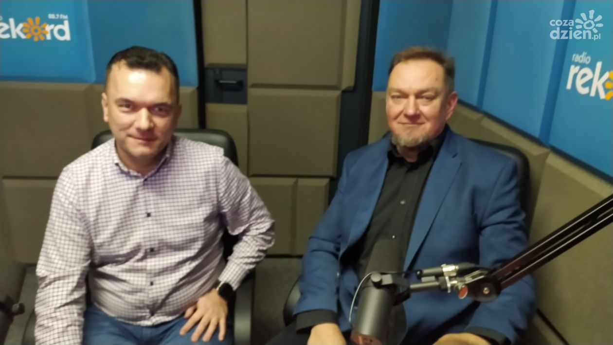 Pszczółkowski i Wernik - o targach pracy innych niż wszystkie