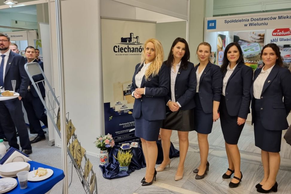 Sukces ciechanowskiej mleczarni. Masło osełkowe i twaróg na topie