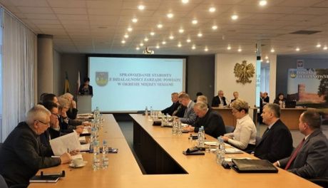 W planie wybór starosty i reszty zarządu powiatu ciechanowskiego - zdjęcie w galerii. Ciechanowscy radni powiatowi zbiorą się dzisiaj na 56 sesji