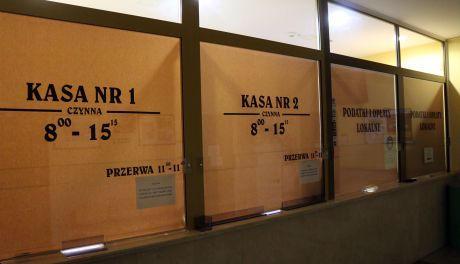 Kasy nieczynne przez miesiąc? Duże utrudnienia w Mławie
