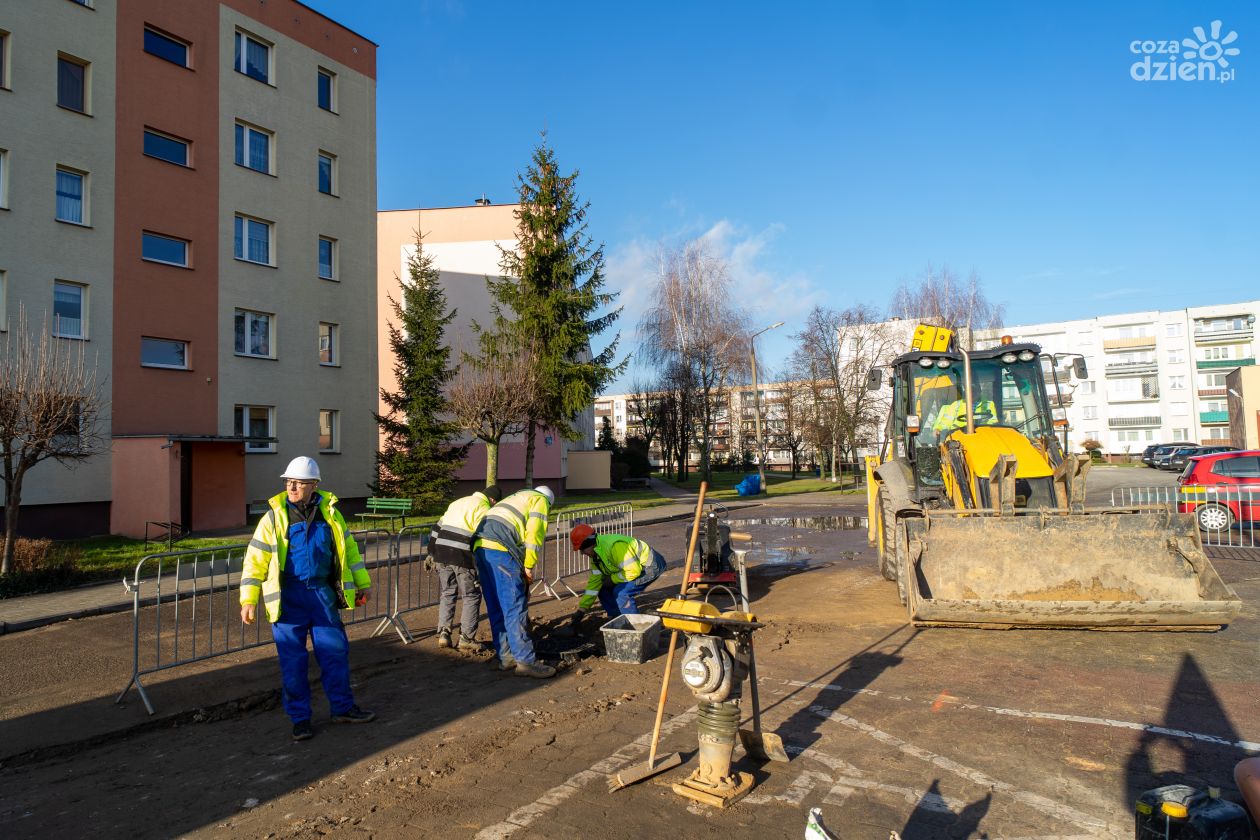 Budują odwodnienie jezdni