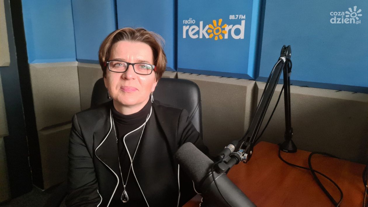 Małgorzata Niestępska (PEC): taniej więc czy drożej?
