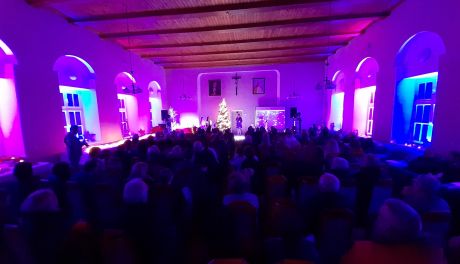 W ciechanowskim "Katoliku" rozbrzmiewały kolędy i pastorałki