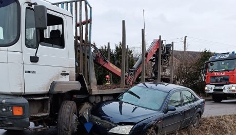 Cudem nikt nie ucierpiał. Osobówką jechała 4-osobowa rodzina
