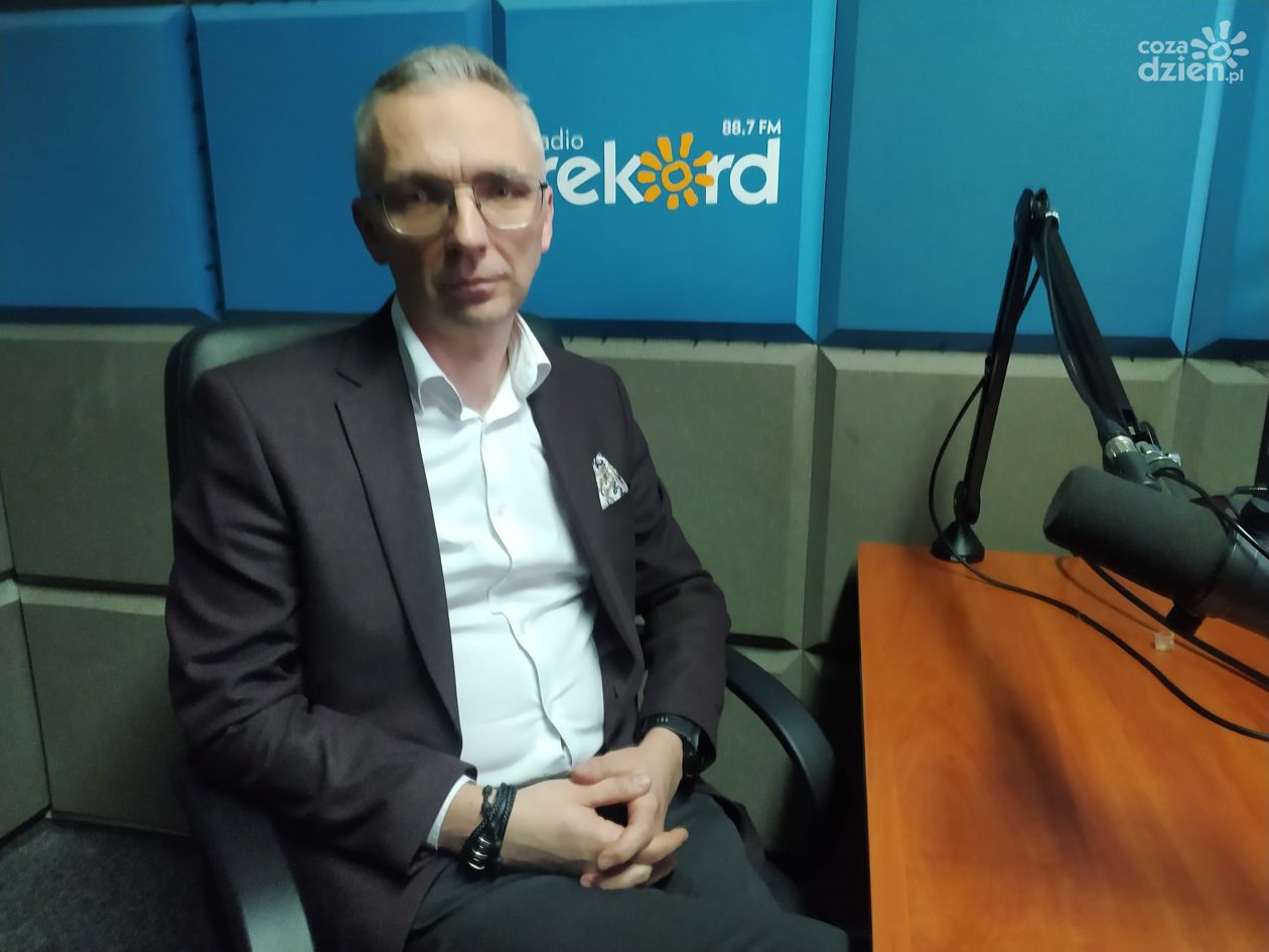 Piotr Pniewski - raciąski bank w kryzysie czy rozkwicie?