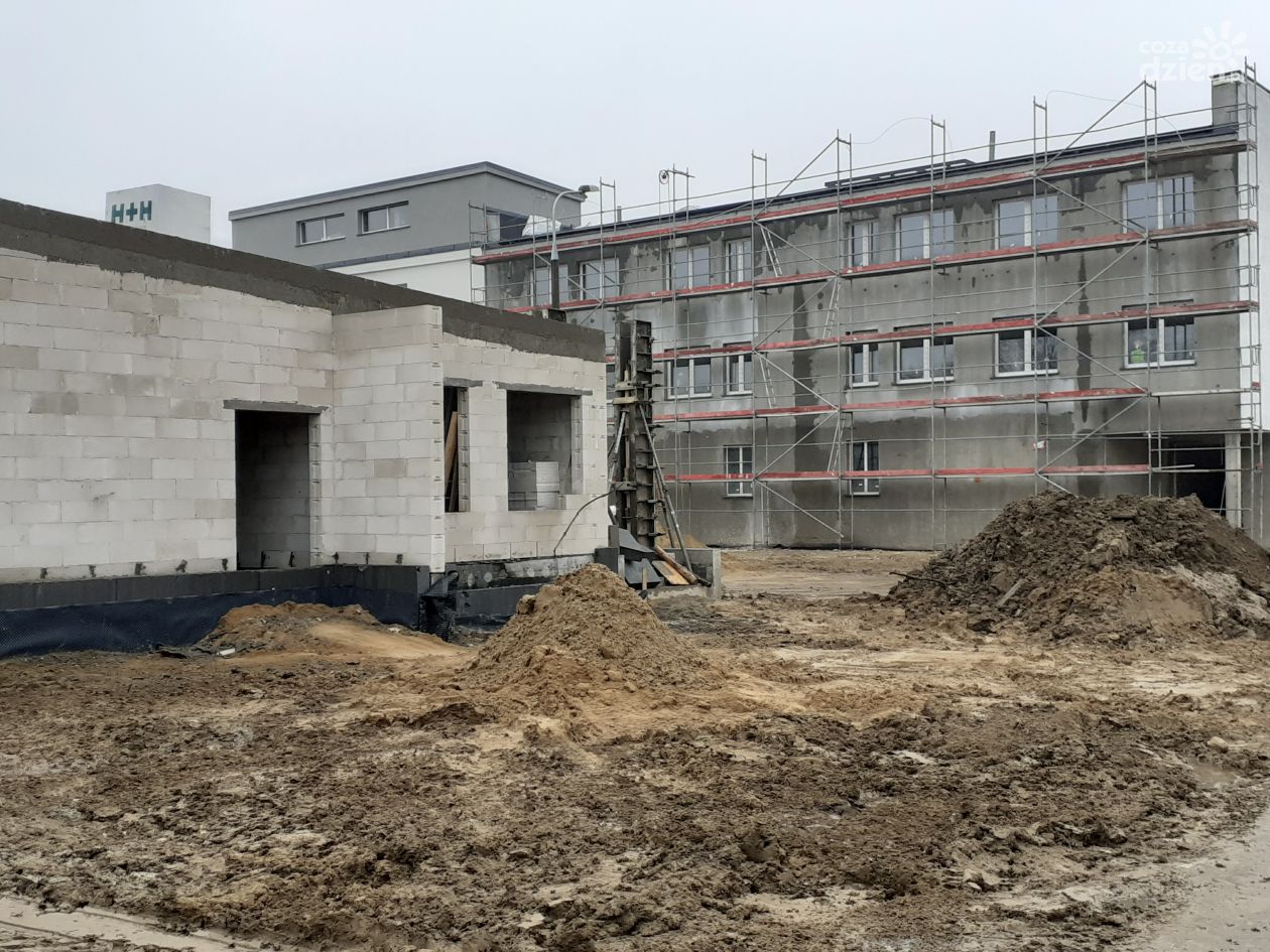 Otwarcie nowych oddziałów już po wakacjach