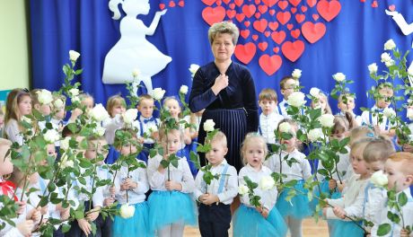 Wzruszające pożegnanie w Sońsku. Na emeryturę odeszła wieloletnia dyrektor przedszkola