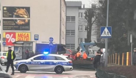 Potrącenie rowerzystki w centrum Ciechanowa, były poważne utrudnienia
