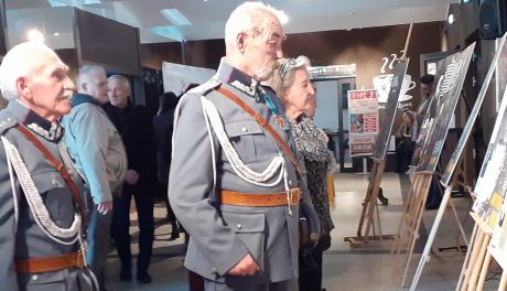 Pamięci Żołnierzy Wyklętych została poświęcona wystawa połączona z koncertem. Przygotowano ją w Ciechanowie
