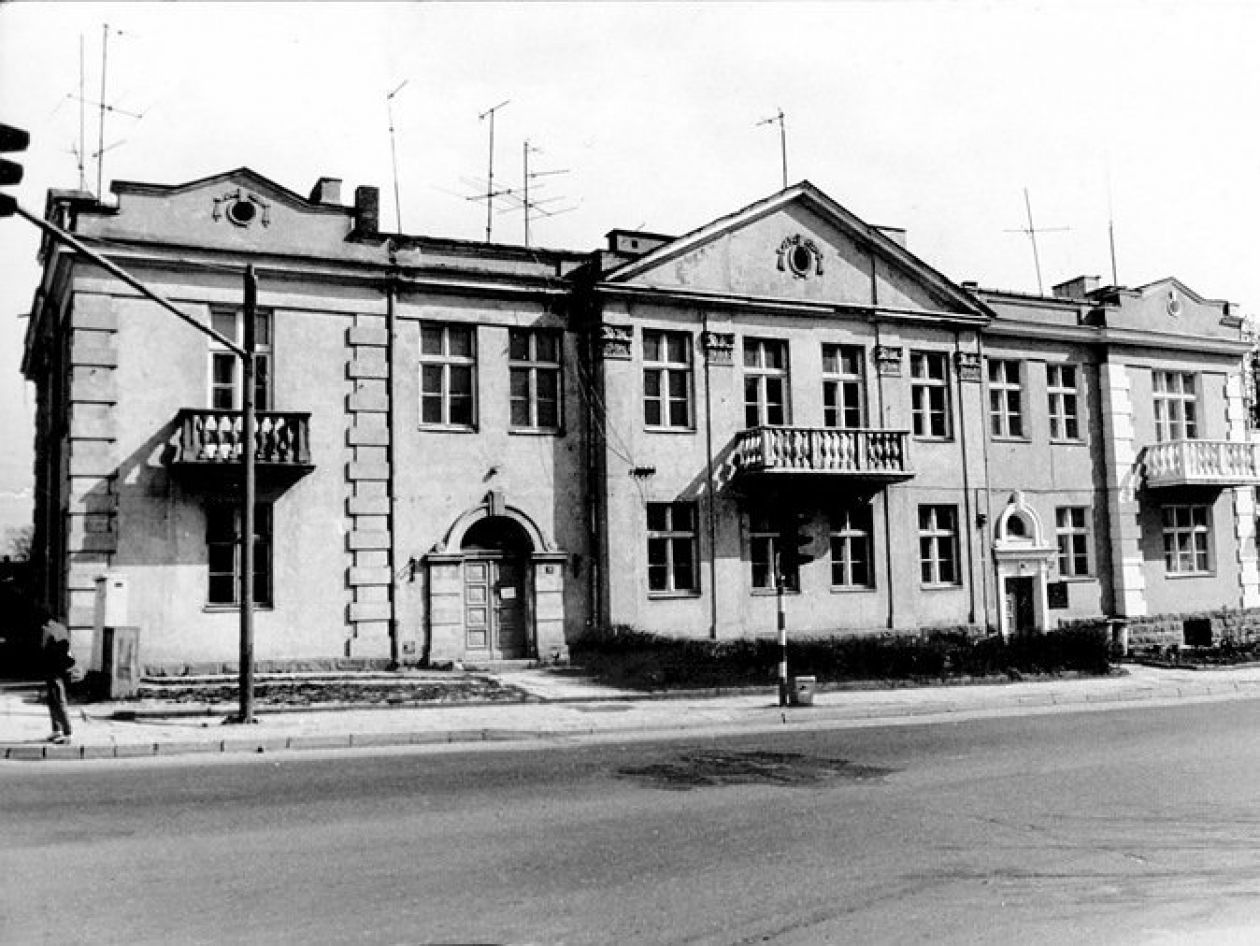 Czy IPN wykupi historyczny budynek?