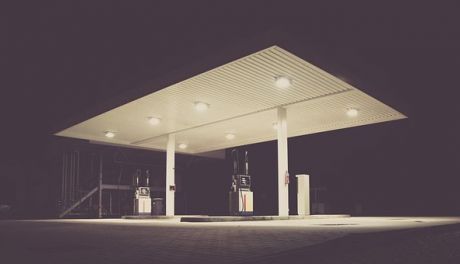 Służbową kartą zapłacił za niesłużbowe zakupy. Będzie kara
