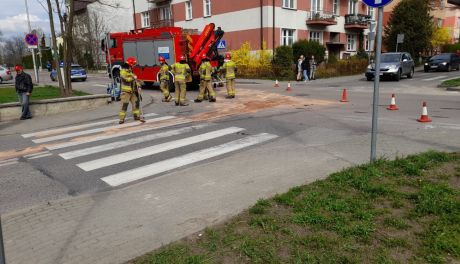 Kraksa na Kopernika. Osobówka zderzyła się z motocyklem