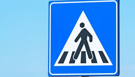 Wyprzedzał na przejściu dla pieszych na oczach ciechanowskich policjantów