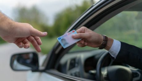 Co z Mandatem? Prokuratura potwierdziła, kto miał 2 promile powodując kolizję w Nowym Mieście
