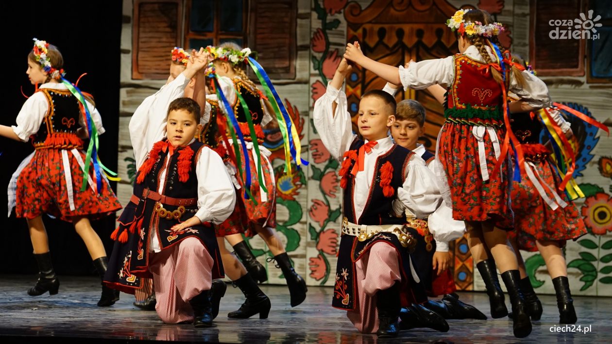 Na ludowo przez Polskę