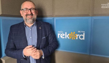 Krzysztof Bieńkowski: Mam nadzieję, że linia kolejowa zatrzyma mieszkańców