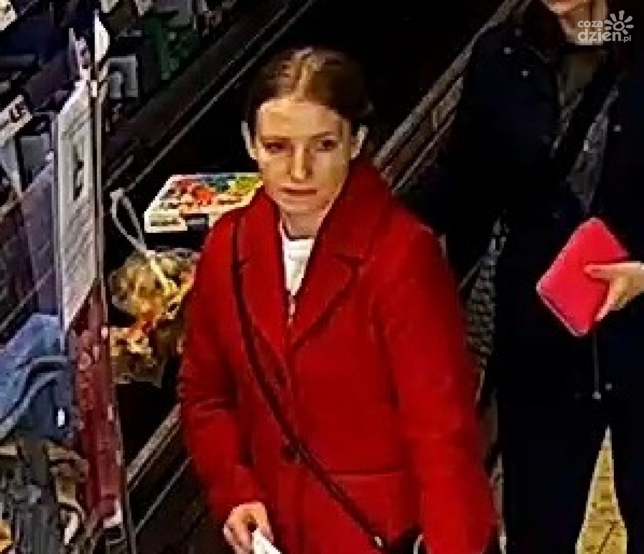 Podmieniała metki, zwracała inne ubrania