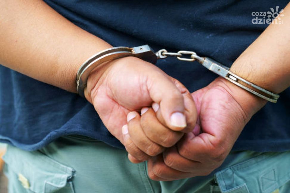 Brutalny rozbój w Mławie: 44 letni mężczyzna aresztowany