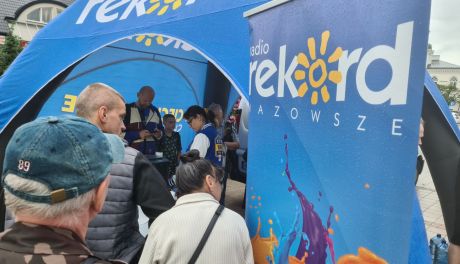 Ciechanowianie budzili się kawą z Radiem Rekord