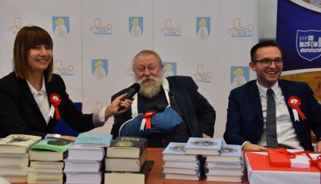 Profesor Jerzy Bralczyk honorowym obywatelem Ciechanowa