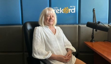 Dr Elżbieta Sternal: Do naszego liceum uczniowie chodzić nie muszą
