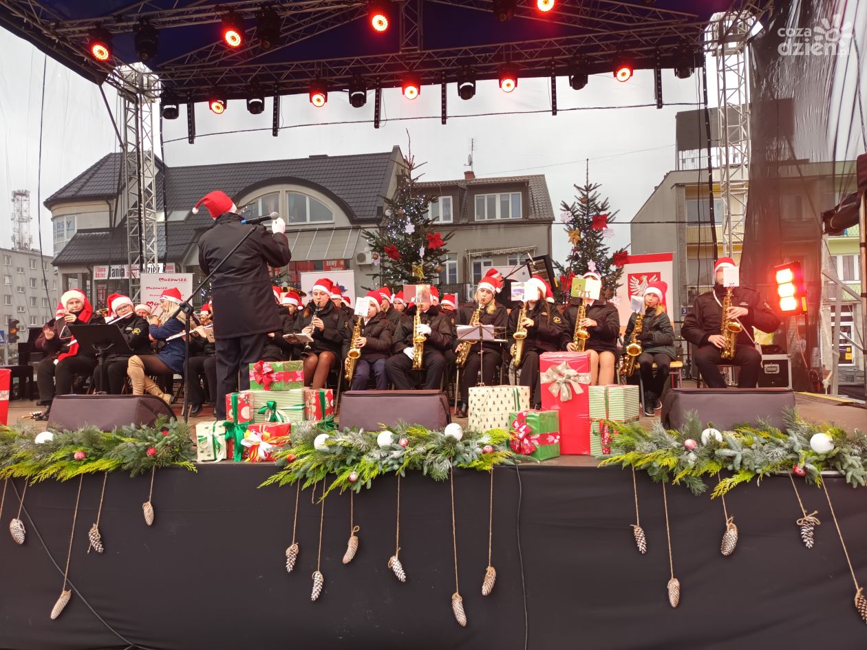Świąteczne smaczki w centrum Ciechanowa 