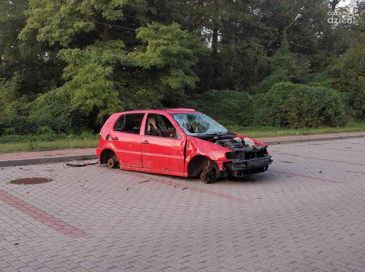 Szpecą! Zostaną usunięte...