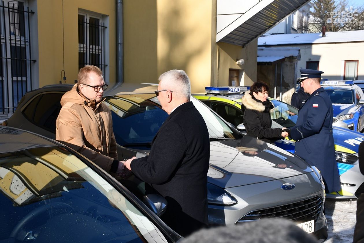 Policja w Ciechanowie z nowymi radiowozami! 