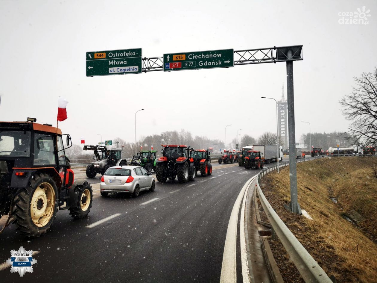 Ciągniki blokują Mławę! Co się dzieje na ulicach?